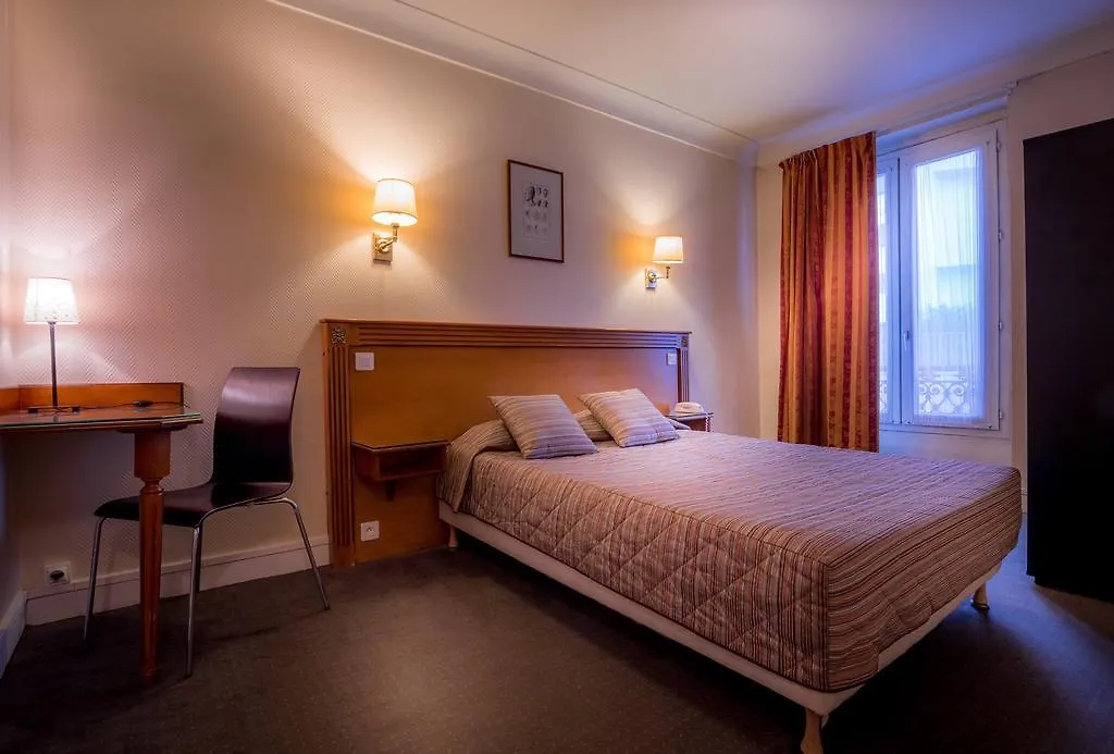 Hotel Ibis Styles Montmartre Batignolles