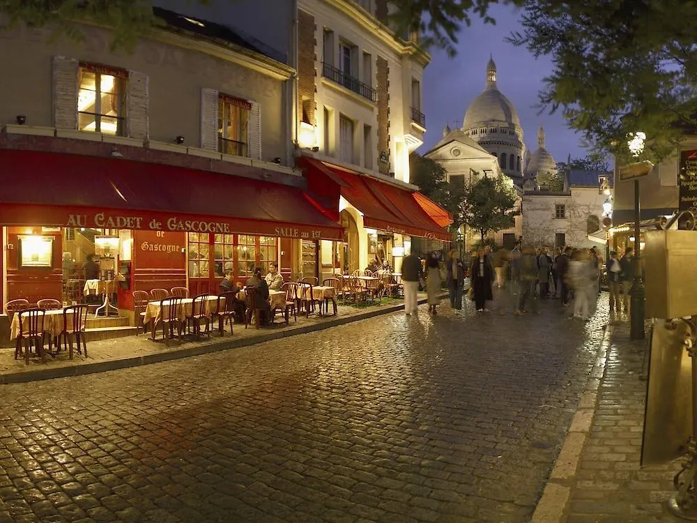 Otel Ibis Styles Montmartre Batignolles