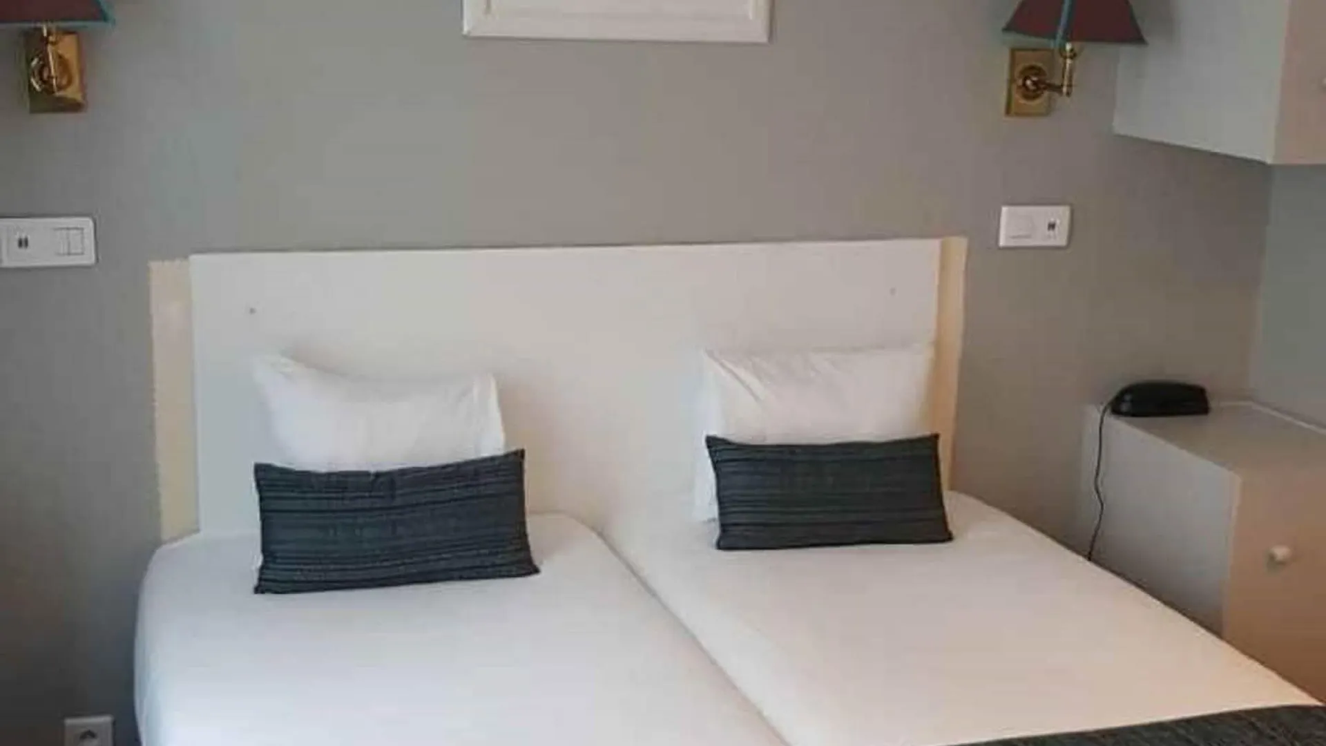 Hotel Modern Montmartre Paris
