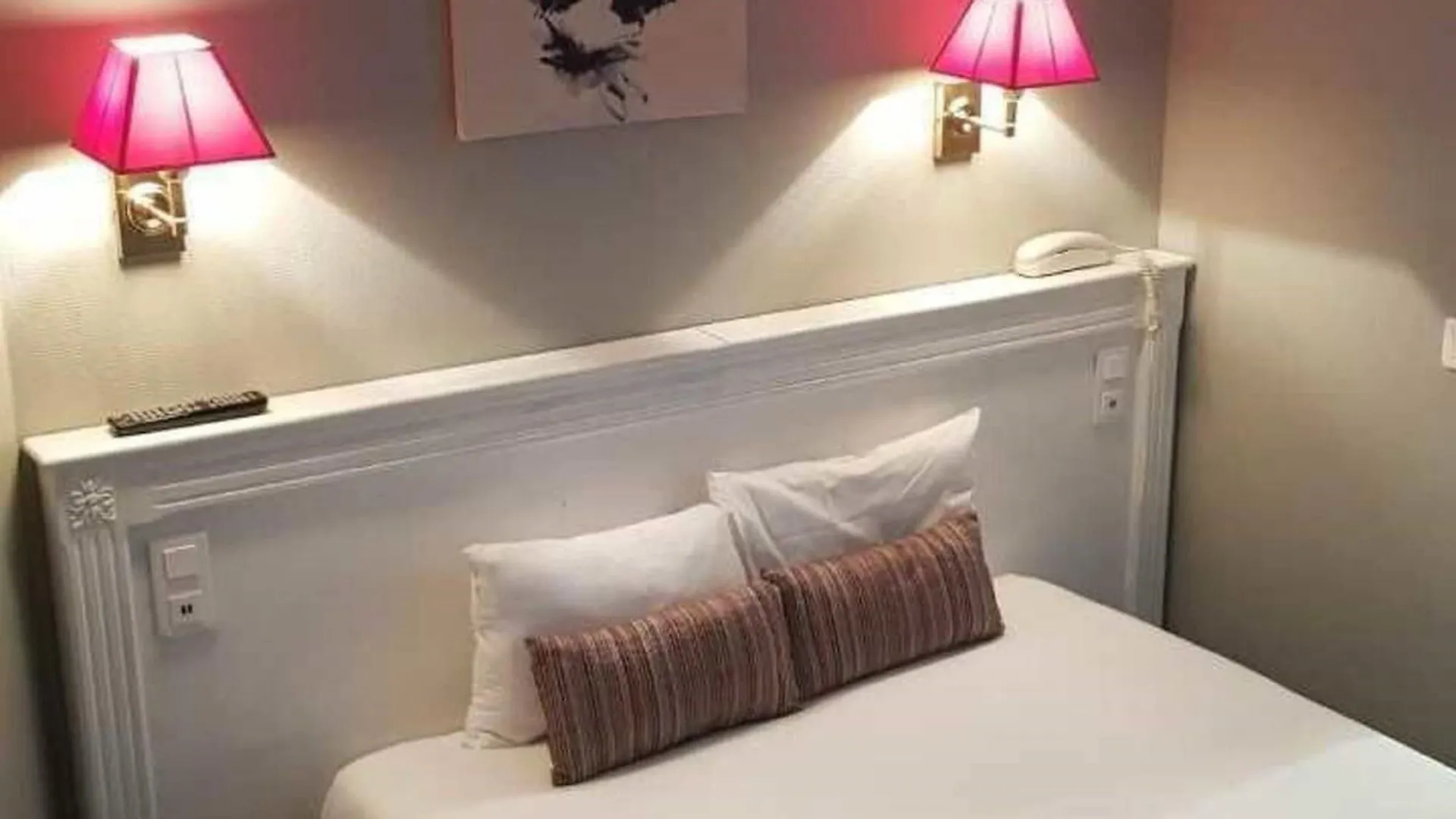 Otel Ibis Styles Montmartre Batignolles Paris