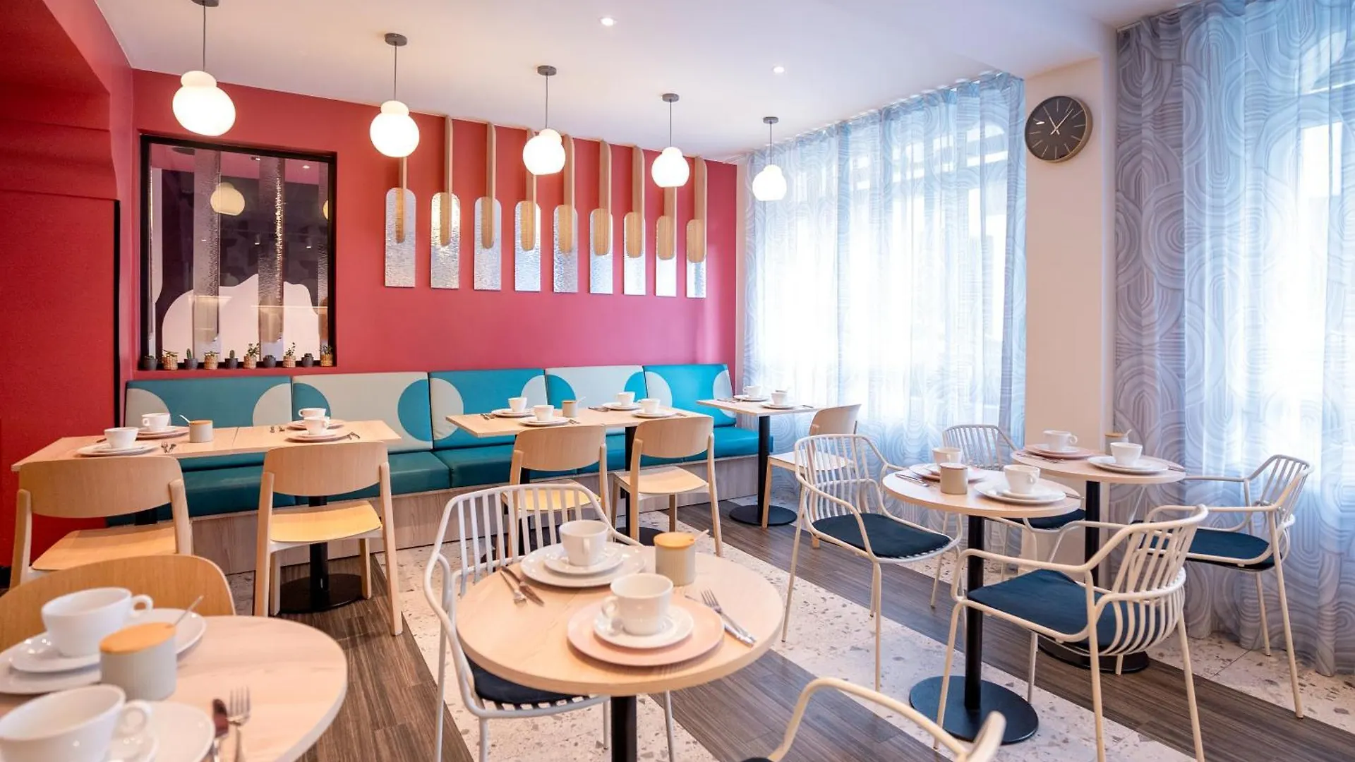 Ibis Styles Montmartre Batignolles 3*